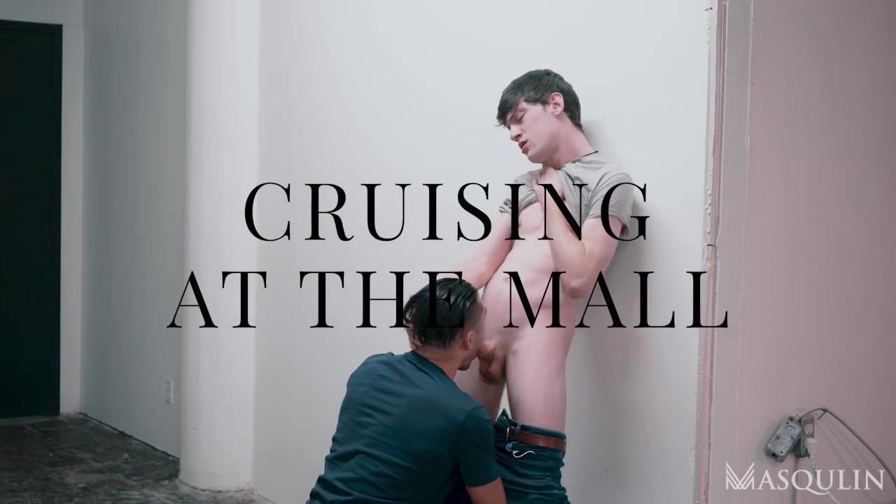 Cruising At The Mall - Gay Bareback Video - Masqulin