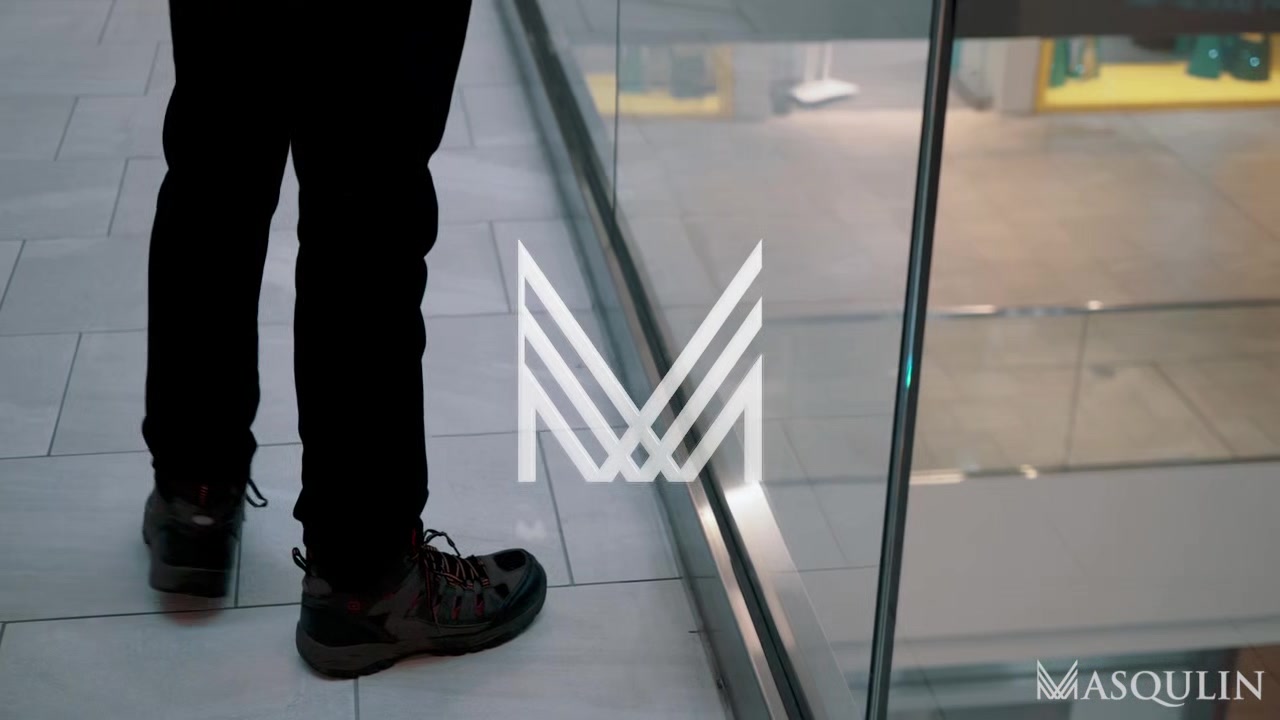 Cruising At The Mall - Gay Bareback Video - Masqulin