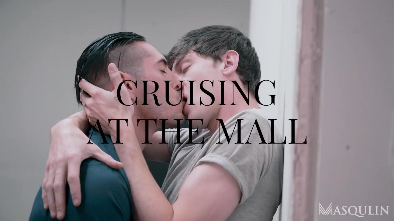 Cruising At The Mall - Gay Bareback Video - Masqulin