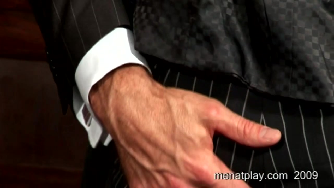 The Barman - MENatPLAY