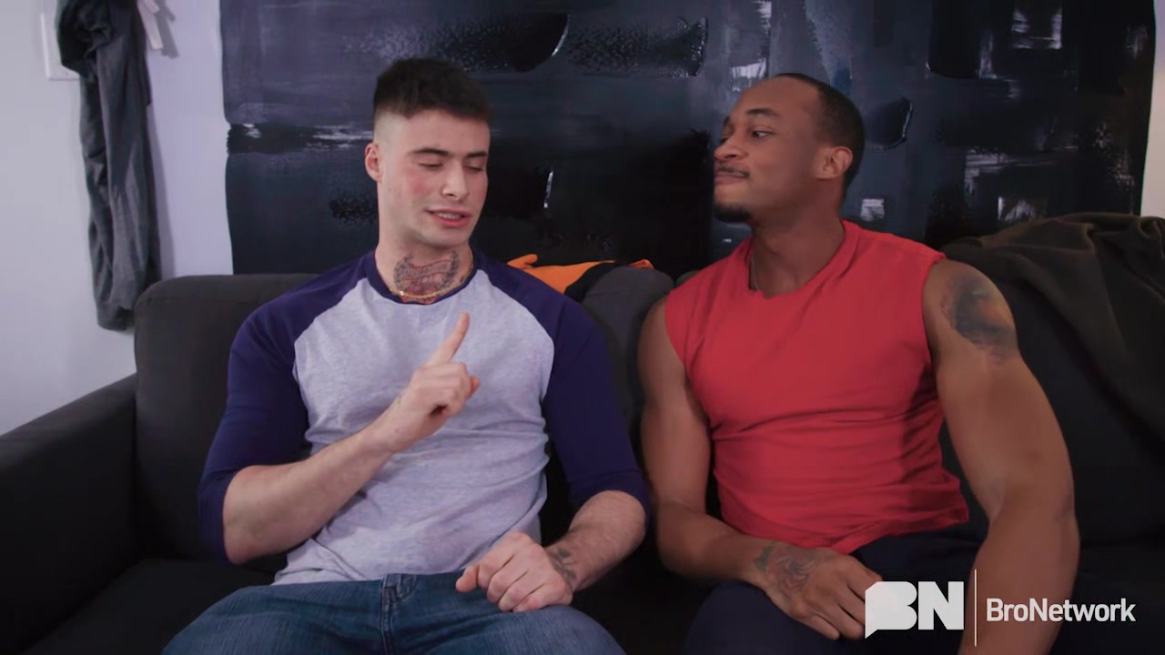 No Strings Attached - Gay Bareback Video - Masqulin