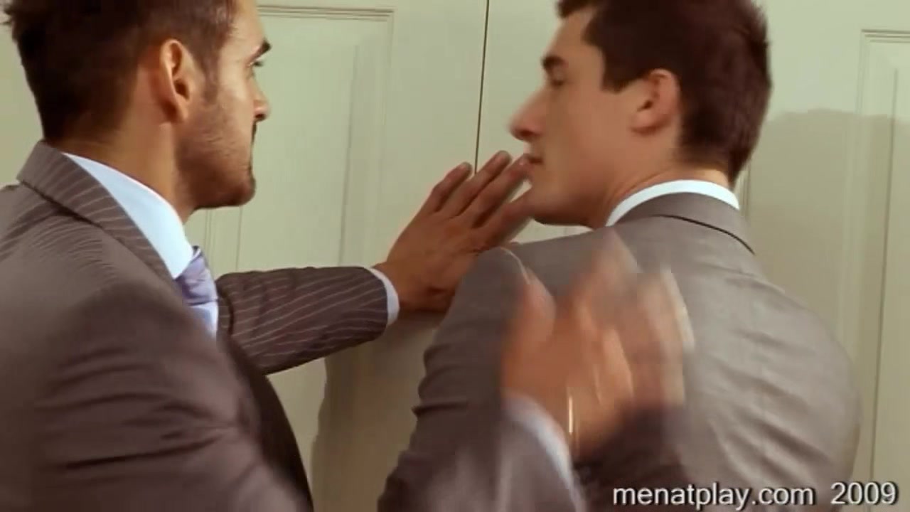 Marco's Welcome - MENatPLAY