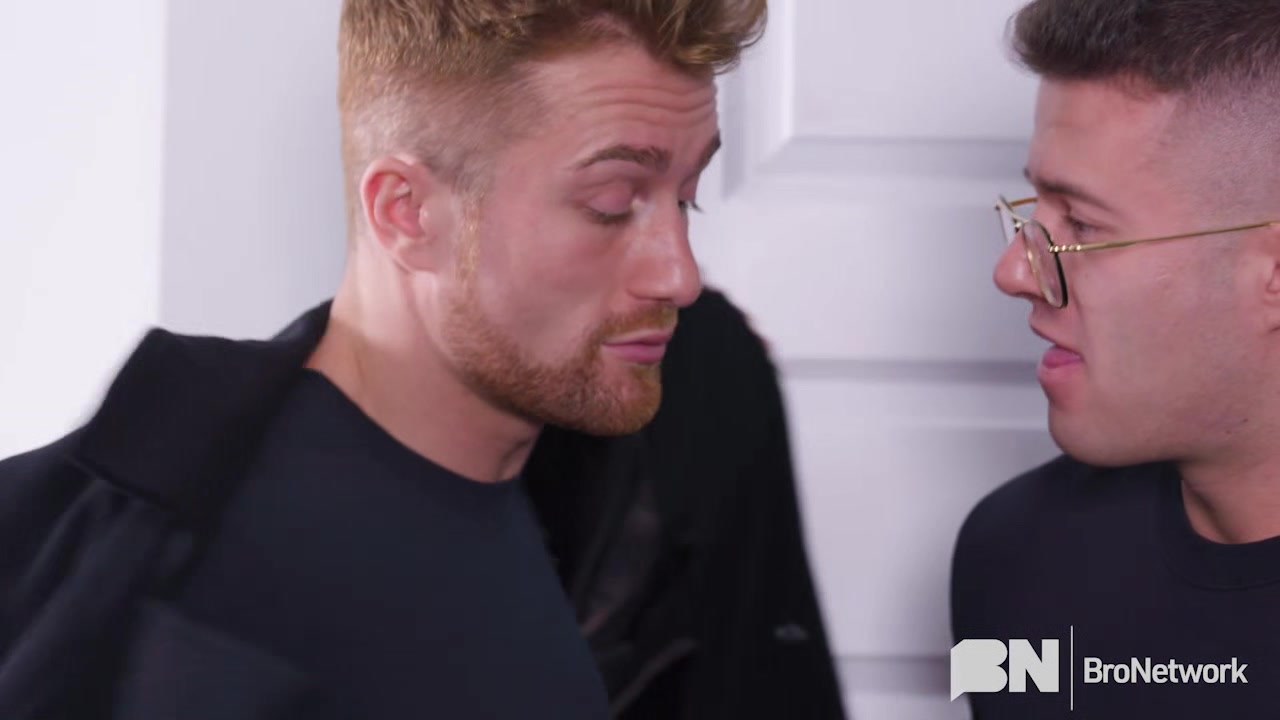 Cumming To An Agreement - Gay Bareback Video - Masqulin