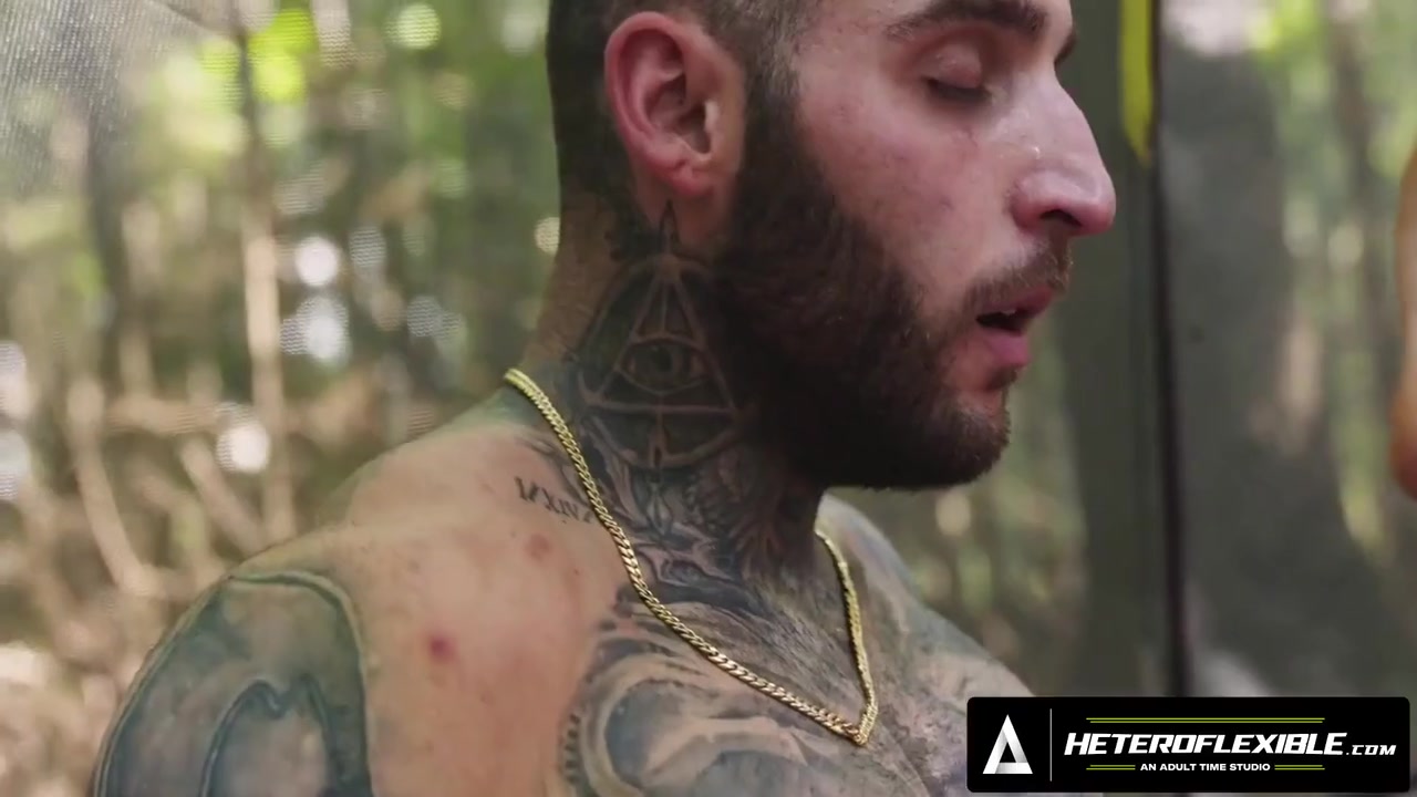 Curious Str8 Hunks Skyy Knox & Tony Dangelo Fuck In The Woods - Spanish Subtitles 13 Min