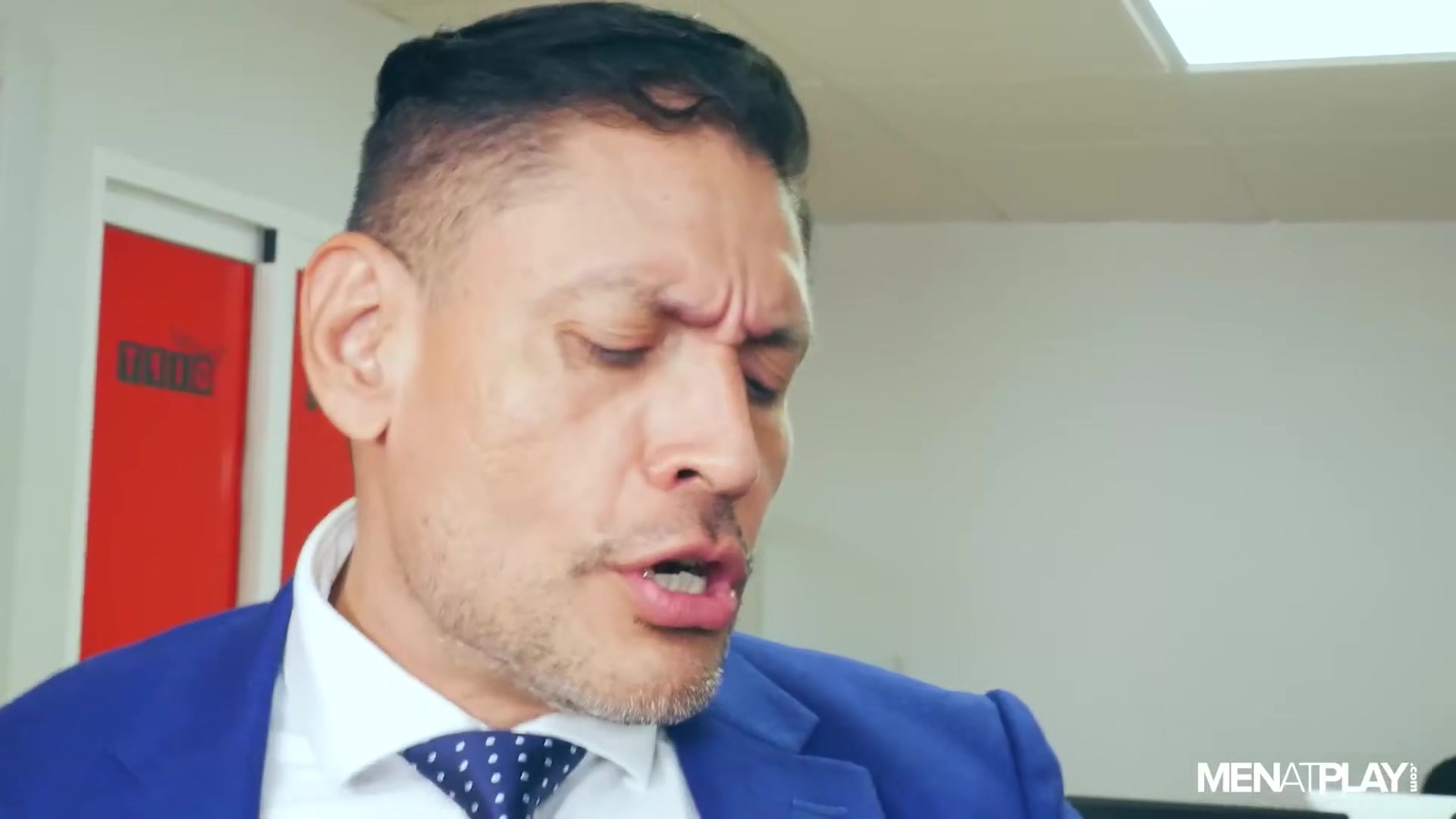 Resignation Surprise - MENatPLAY