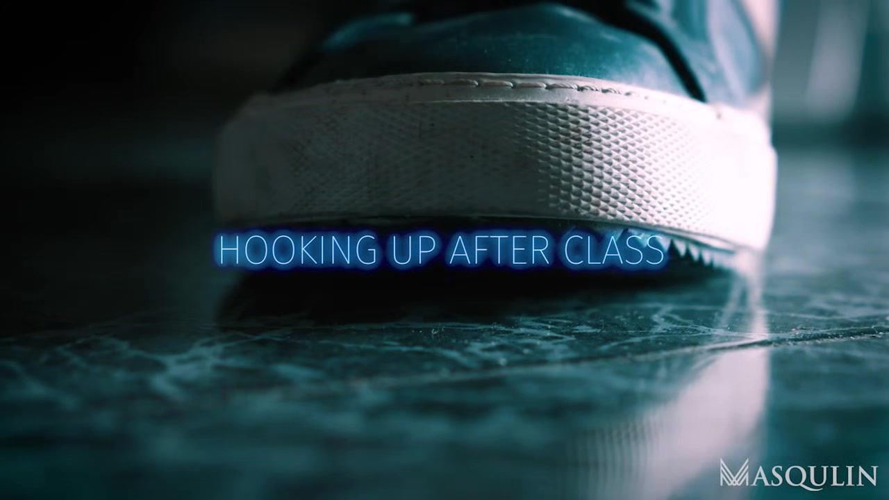 Cruising Story: Hooking Up After Class - Gay Bareback Video - Masqulin