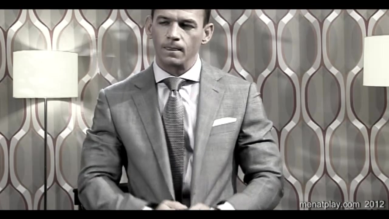 In Deep with Cavin Knight - MENatPLAY