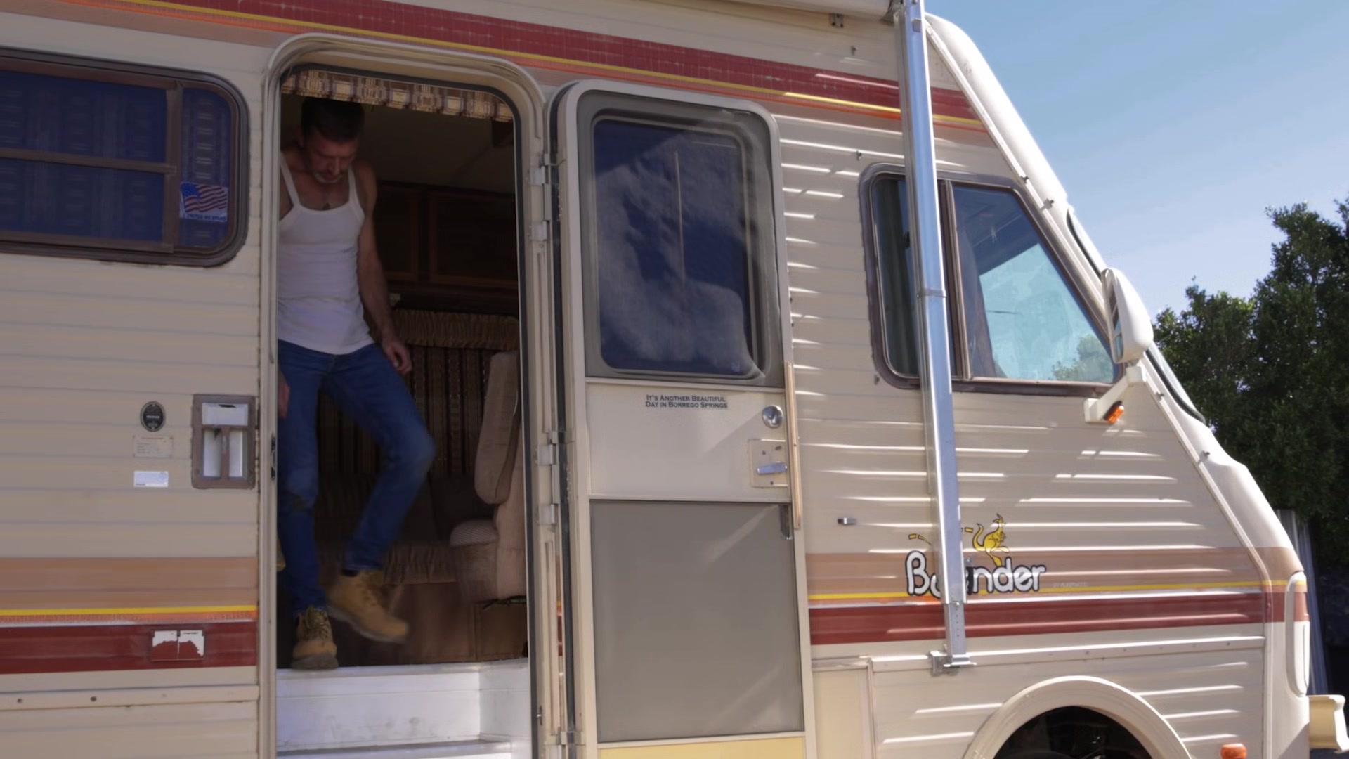 Hand Me That Tool - Brian Bonds and Ryan St. Michael - Trailer Trash Boys