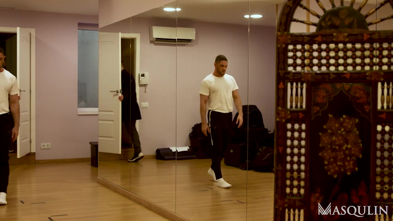 Russian Ballet - Gay Bareback Video - Masqulin