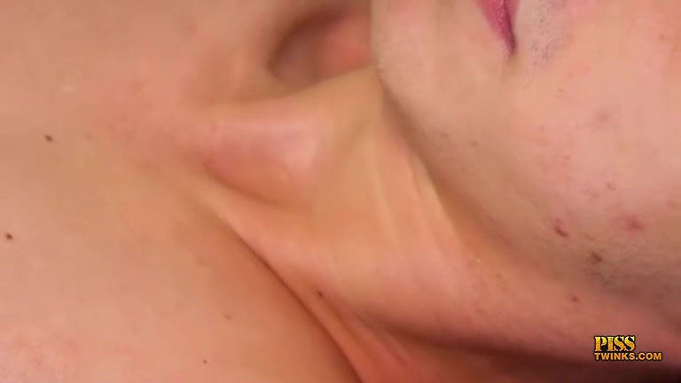 Getting Wet And Cummy With Pissing Boy Hunter - Hunter Sykes