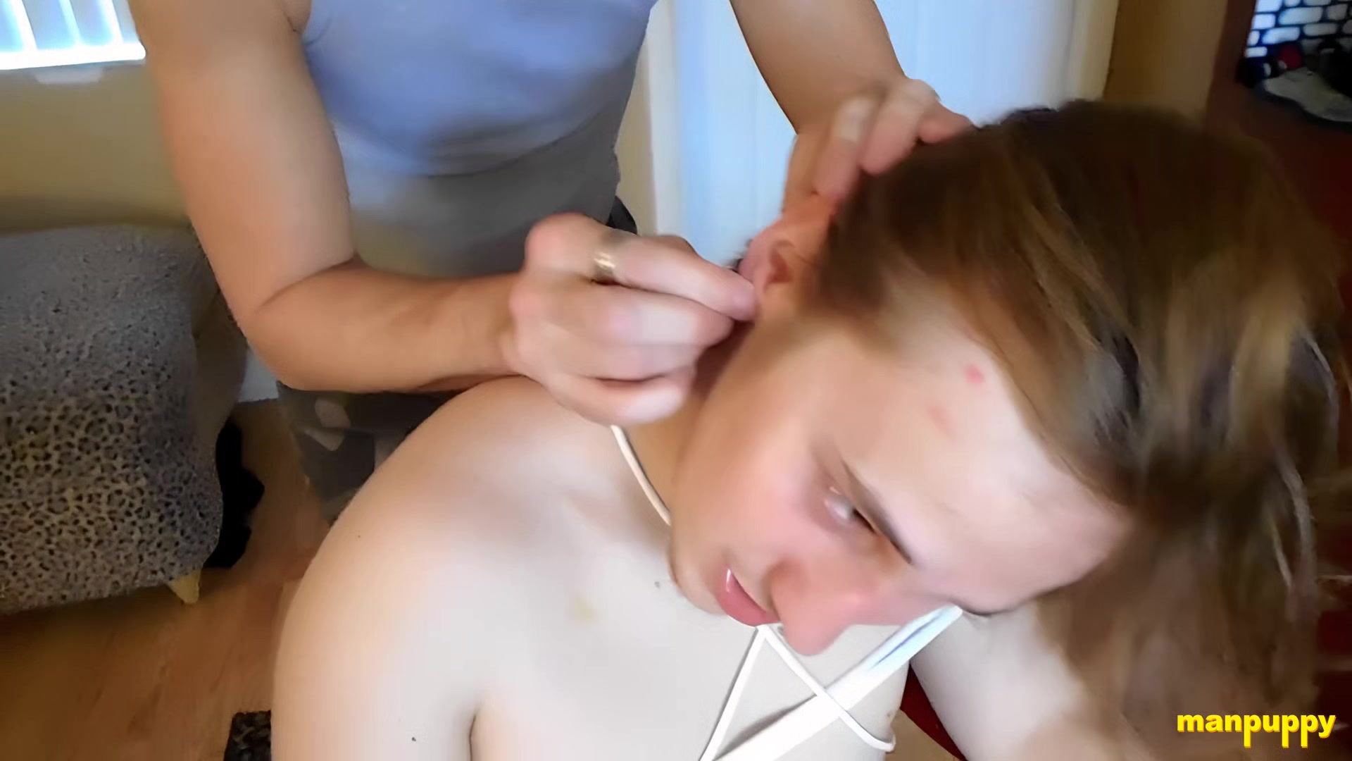 Ear Fetish Fiend - Elis Ataxxx, Richard Lennox