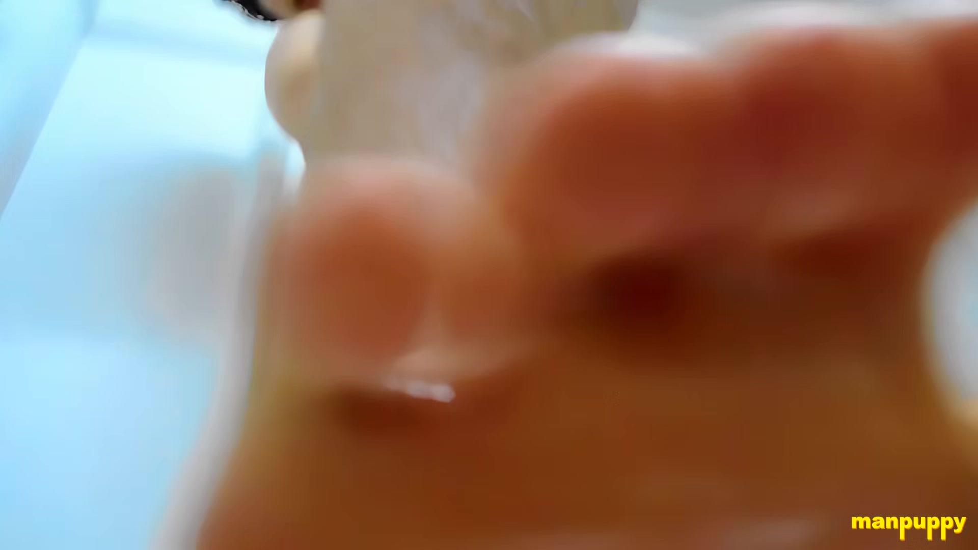 Loony Giant Twink in the Shower - Elis Ataxxx