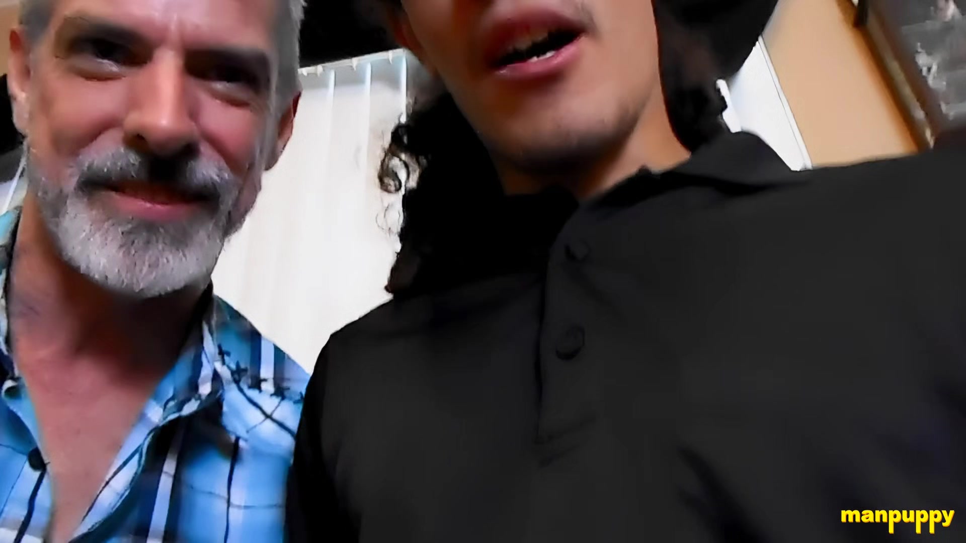 Giant Exterminator - Ricky Fox & Richard Lennox