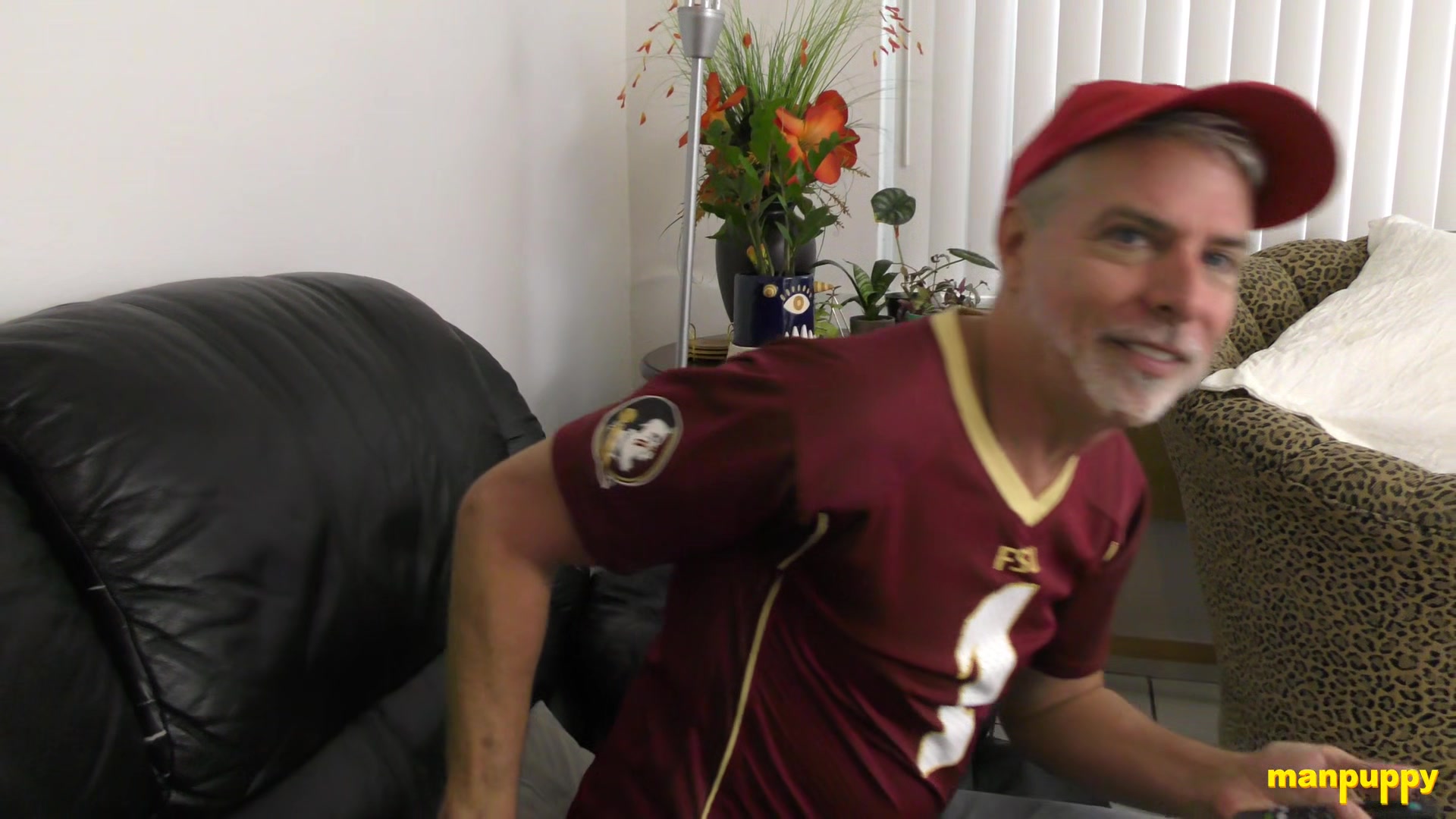 Intimate Farting with Step-Dad - Richard Lennox