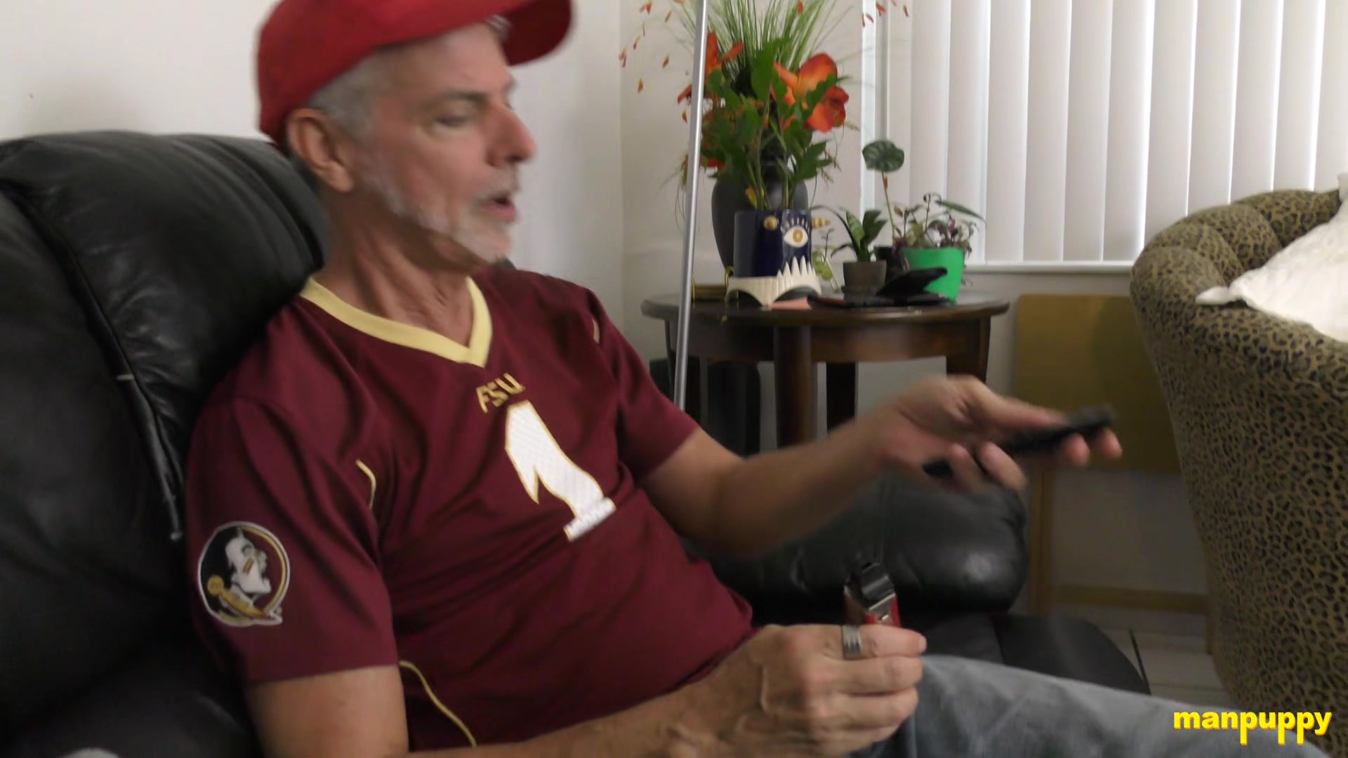 Intimate Farting with Step-Dad - Richard Lennox