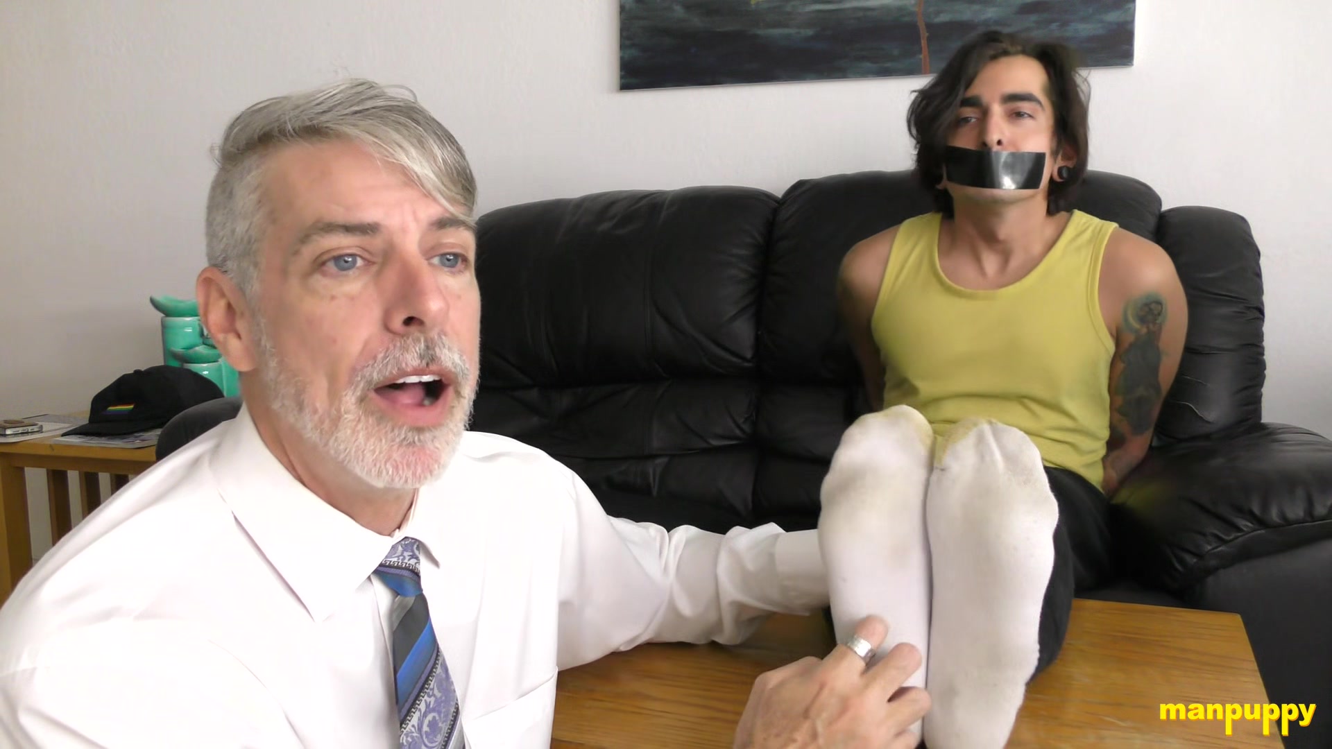 Professor Tickling Art Student's Feet - Johnny Mercy, Richard Lennox