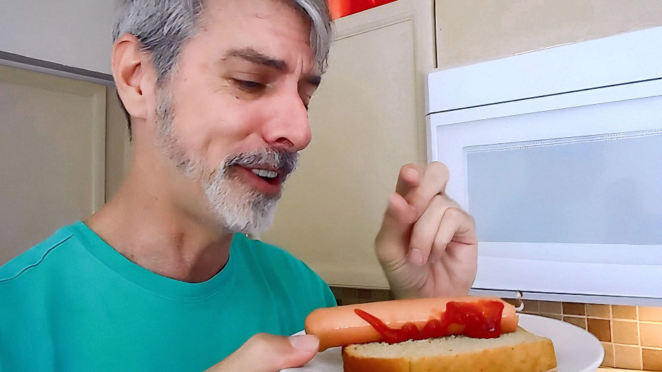 DADDY GIANT 43 - Tiny Wiener Chef - Richard Lennox