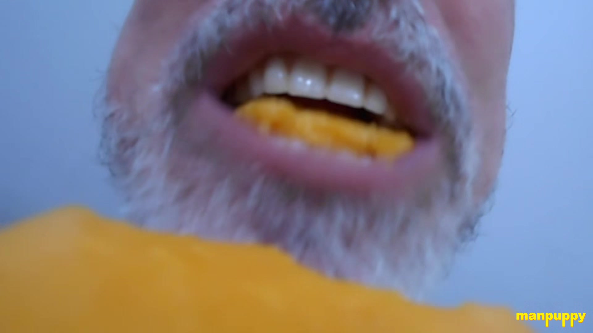 A Bite Before Bed - DADDY GIANT 39 - Richard Lennox