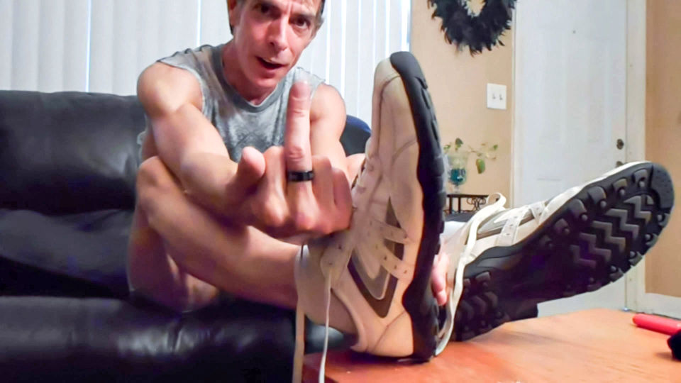 Foot Humiliation Breakup - Richard Lennox