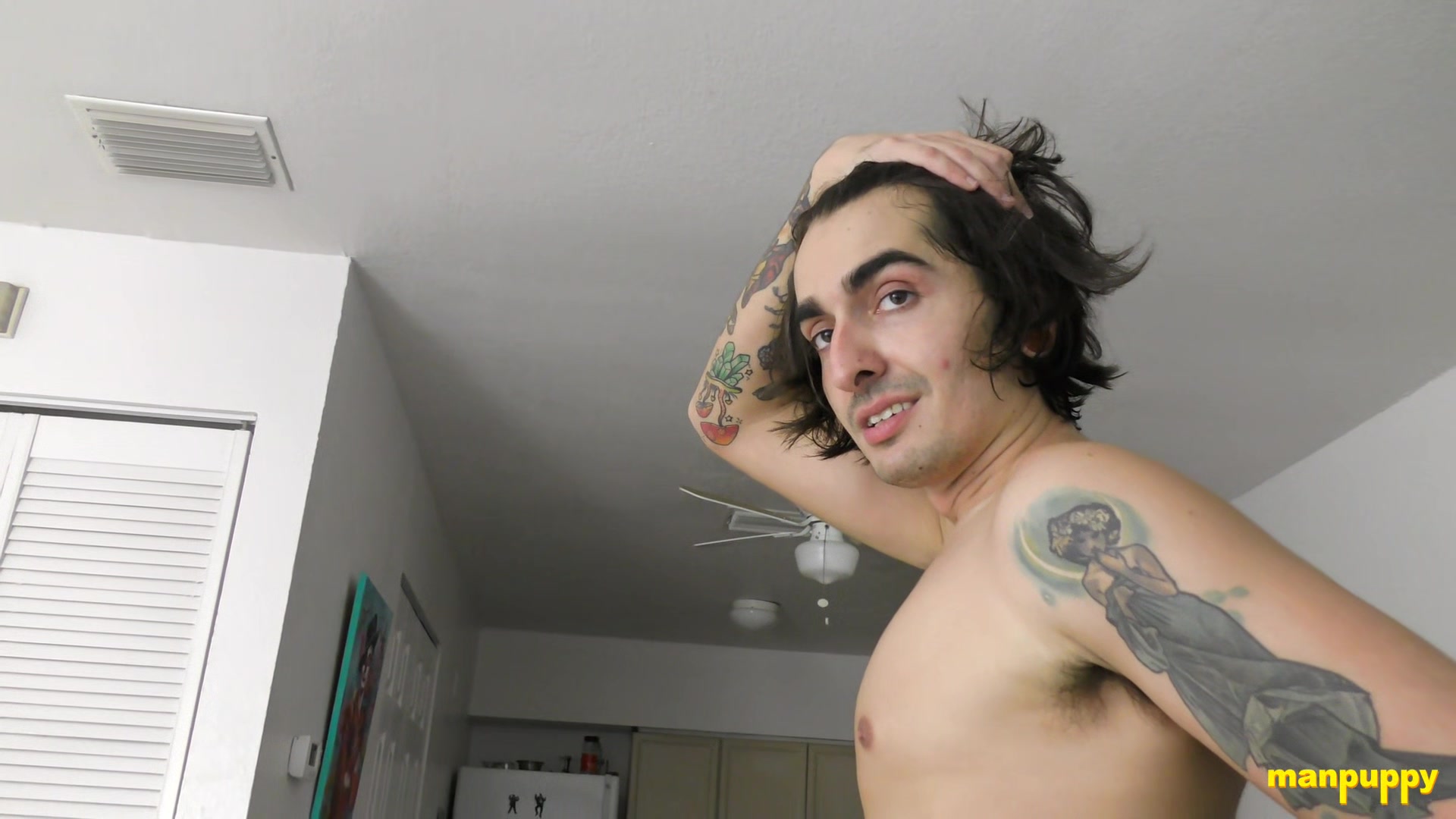 Facesitting Step-Dad to Win the Butt Competition - Johnny Mercy, Julian Jaden, Richard Lennox