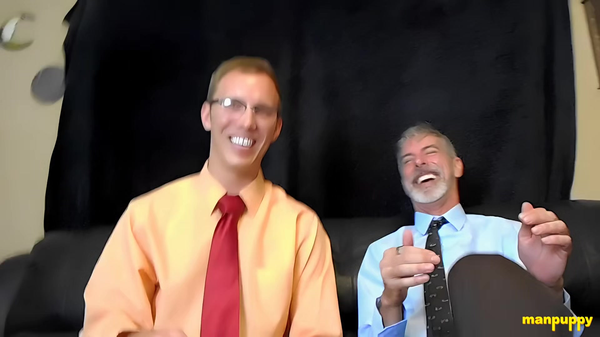 Giant Coworkers Give You Your Annual Peer Review - Travis Smith & Richard Lennox