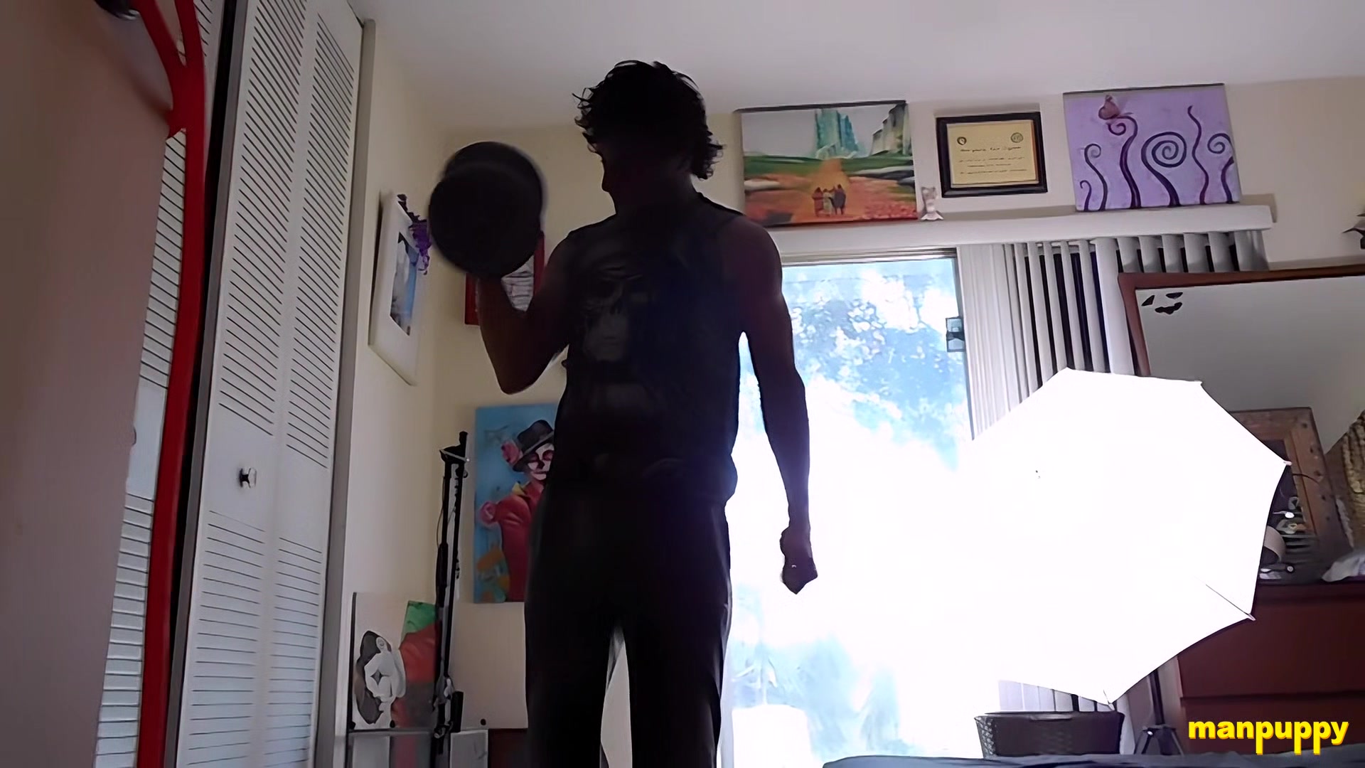 Giant's Workout Interrupted - Tony Cazzo