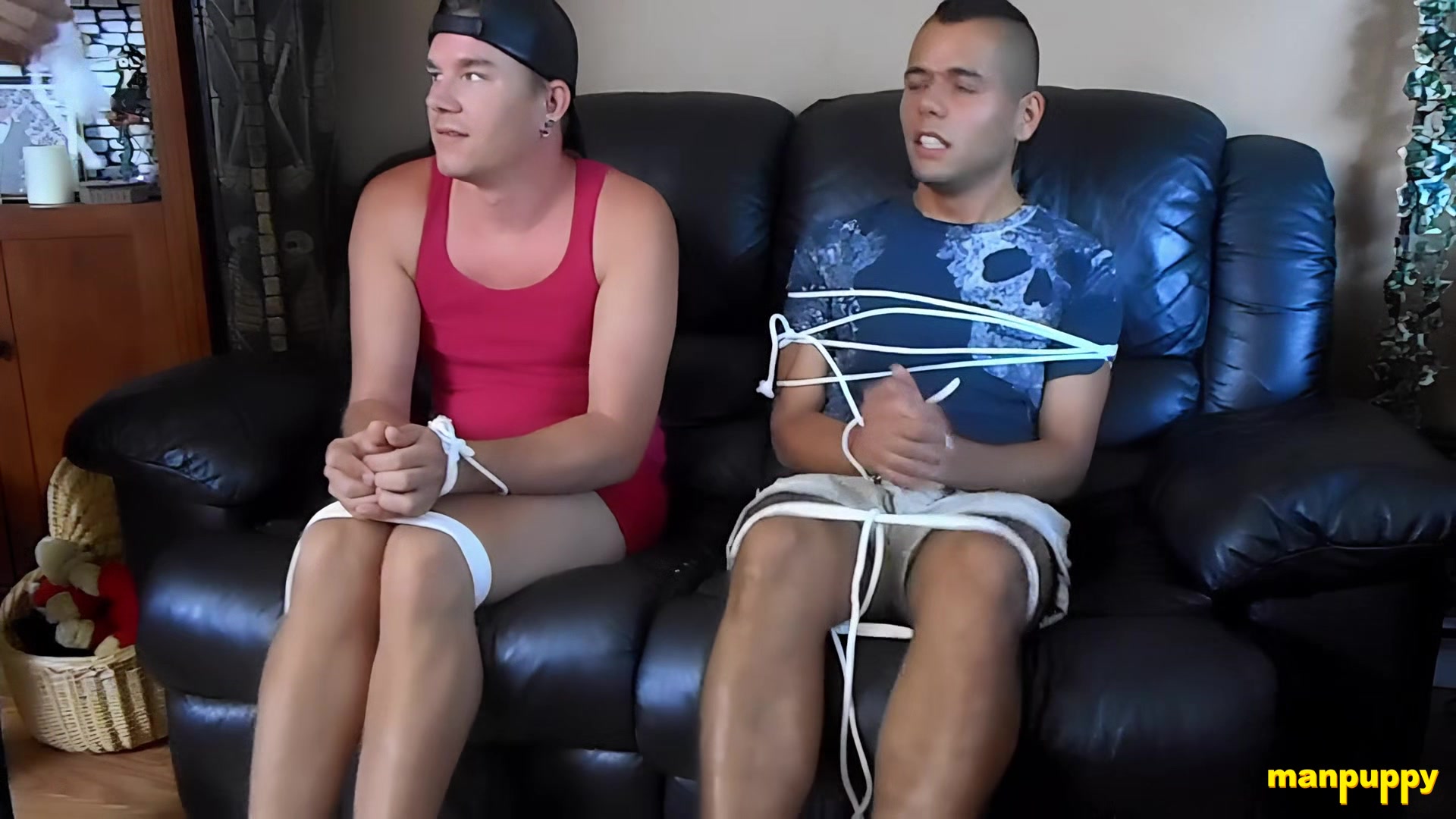Diamond Thief Captures College Boys In Bondage - Jose Cortez & Leo Blue & Richard Lennox