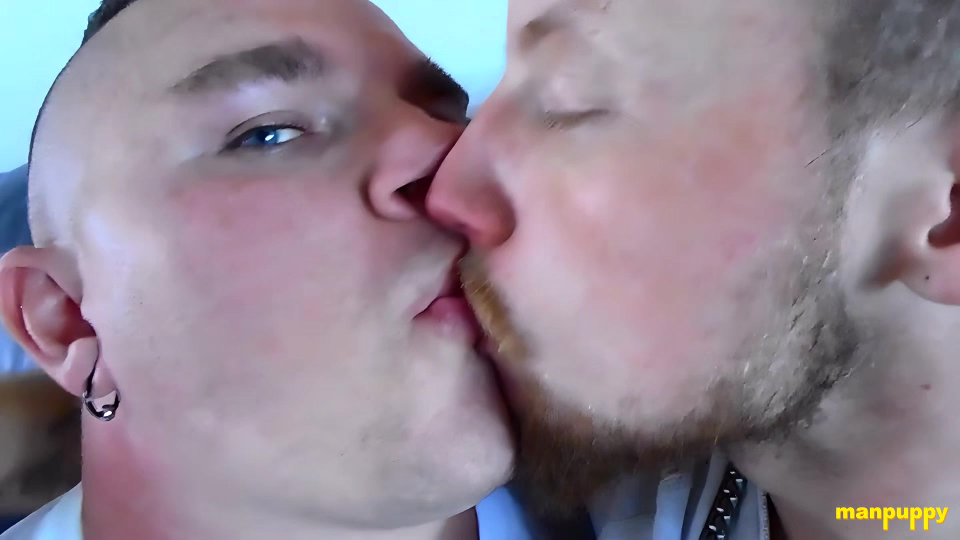 Hot Gay Kissing With Leo & JC - JC Dickerson & Leo Blue