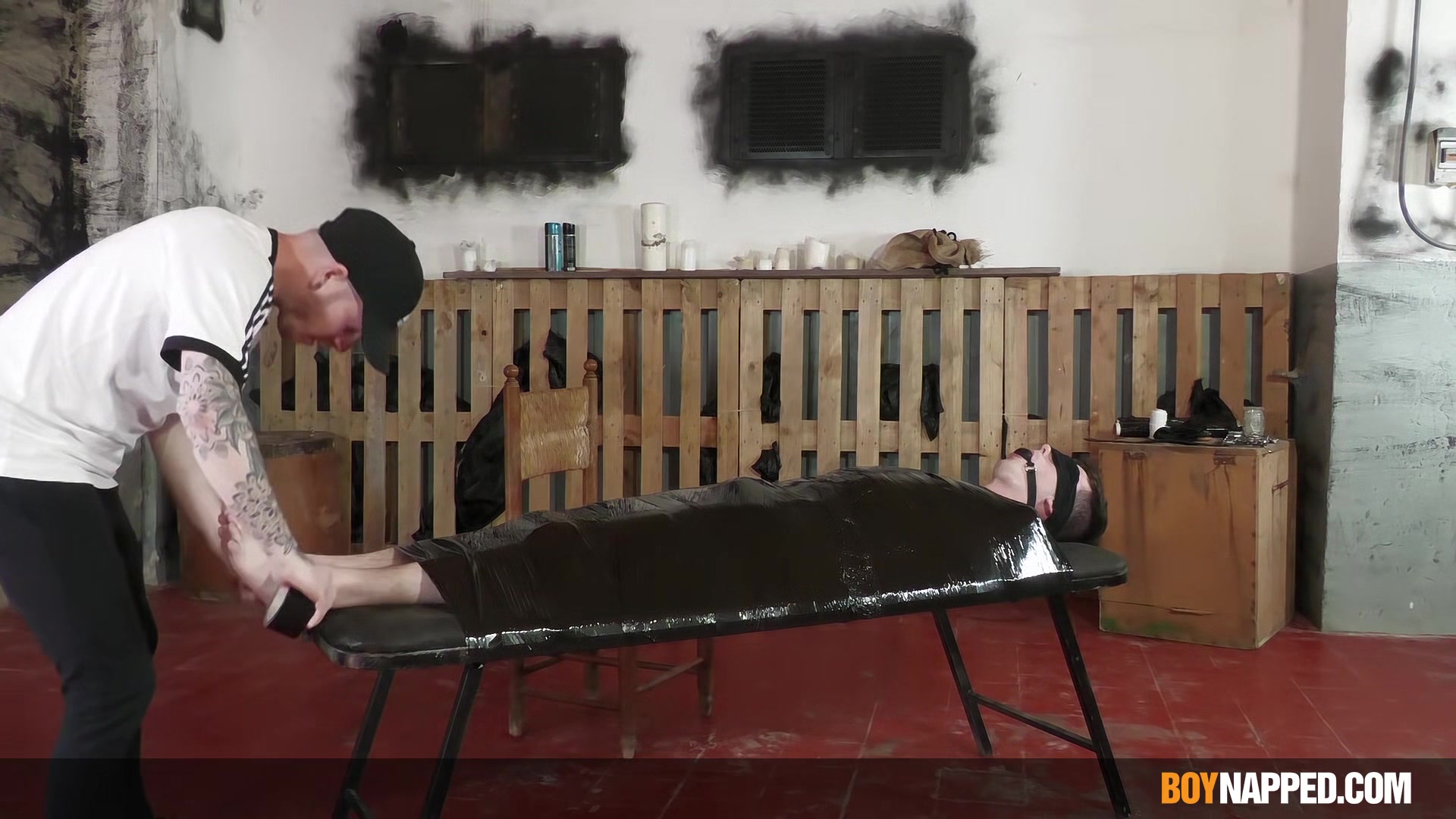 Making Use Of Twinky Myott - Part 1 - Myott Hunter & Sean Taylor