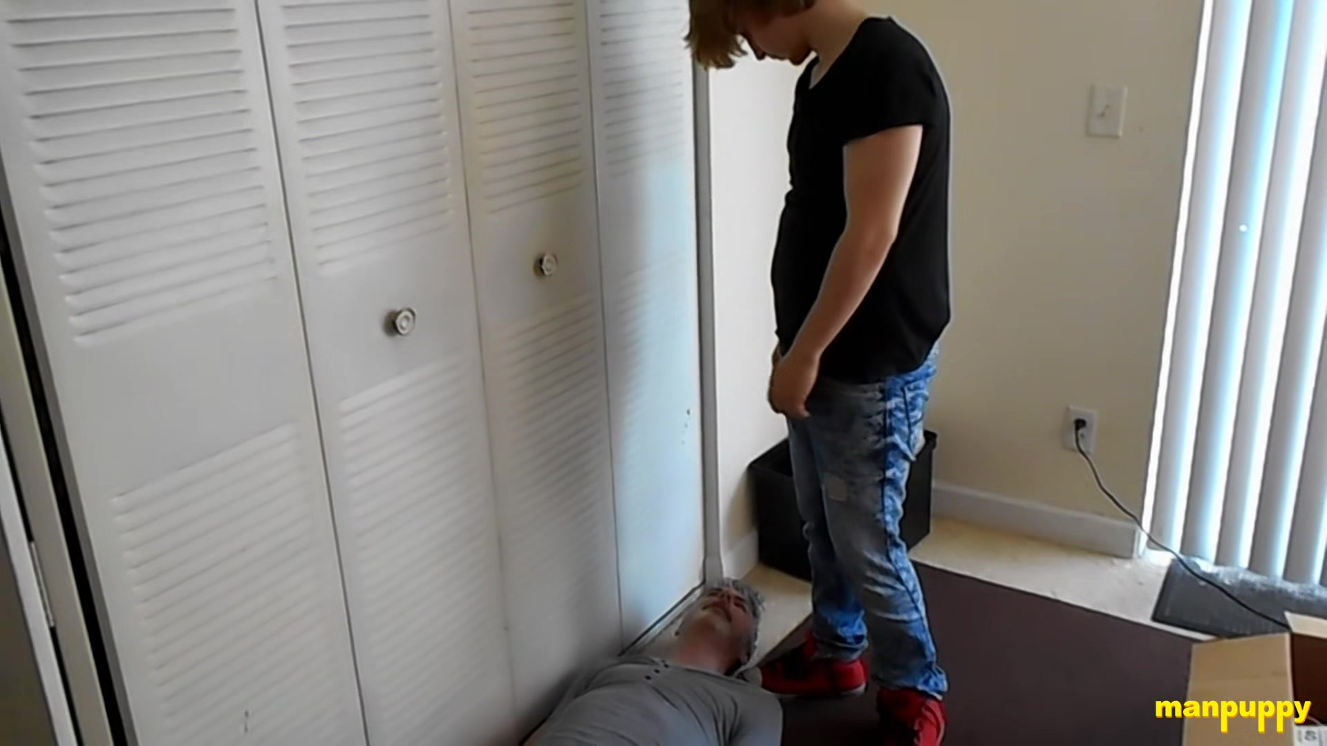 Can't Get Enough Teen Ass - Elisat Axxx, Richard Lennox