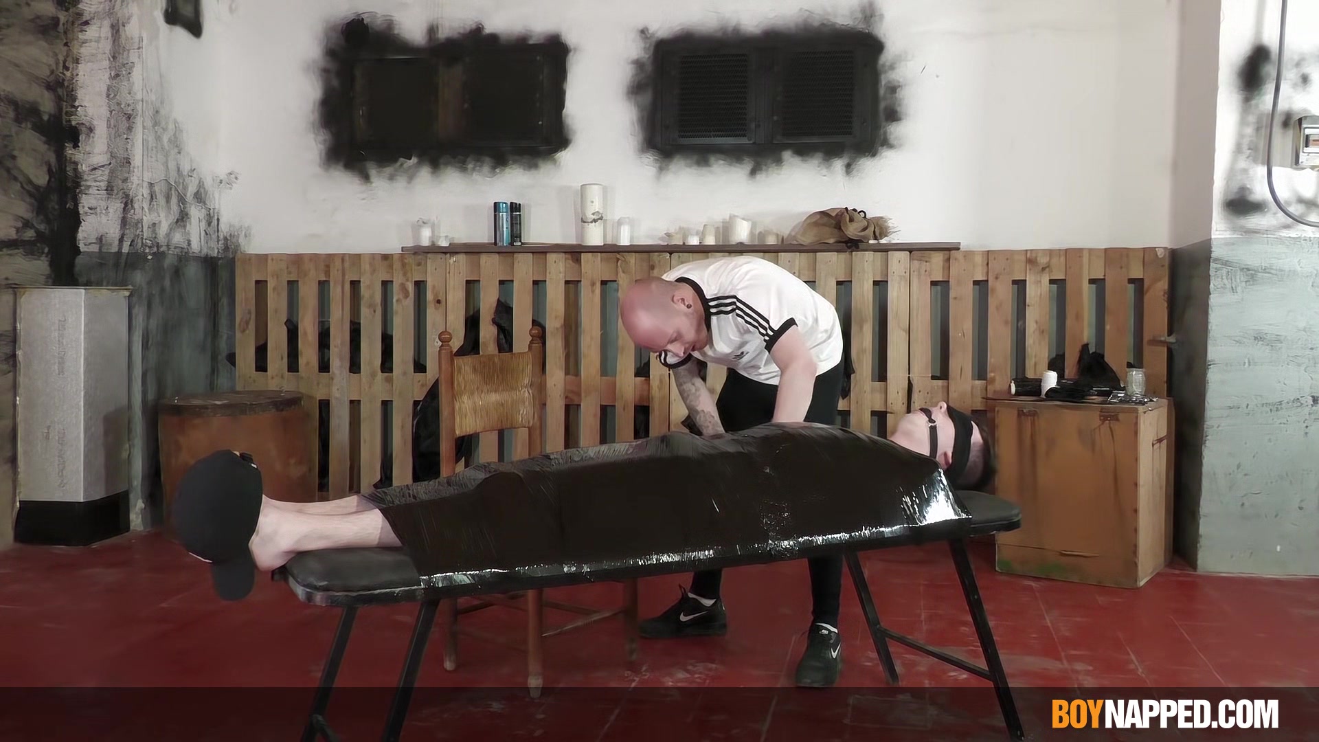 Making Use Of Twinky Myott - Part 1 - Myott Hunter & Sean Taylor