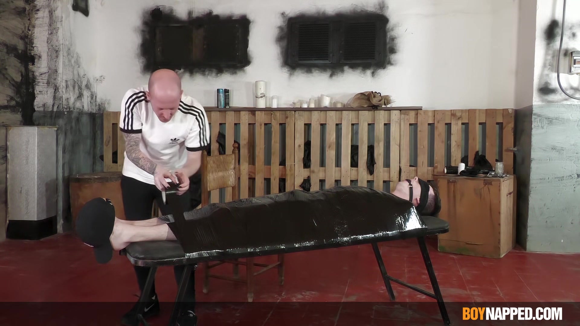 Making Use Of Twinky Myott - Part 1 - Myott Hunter & Sean Taylor
