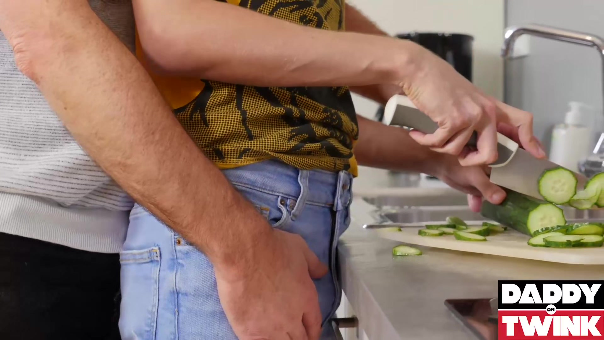 DADDYONTWINK John Crawford Drains Dave Londons Massive Dick