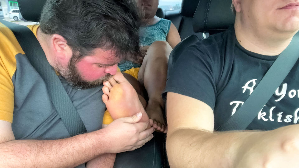 Snyft: Fabio's Ticklish Worship - Fabio, Nemo & Matt