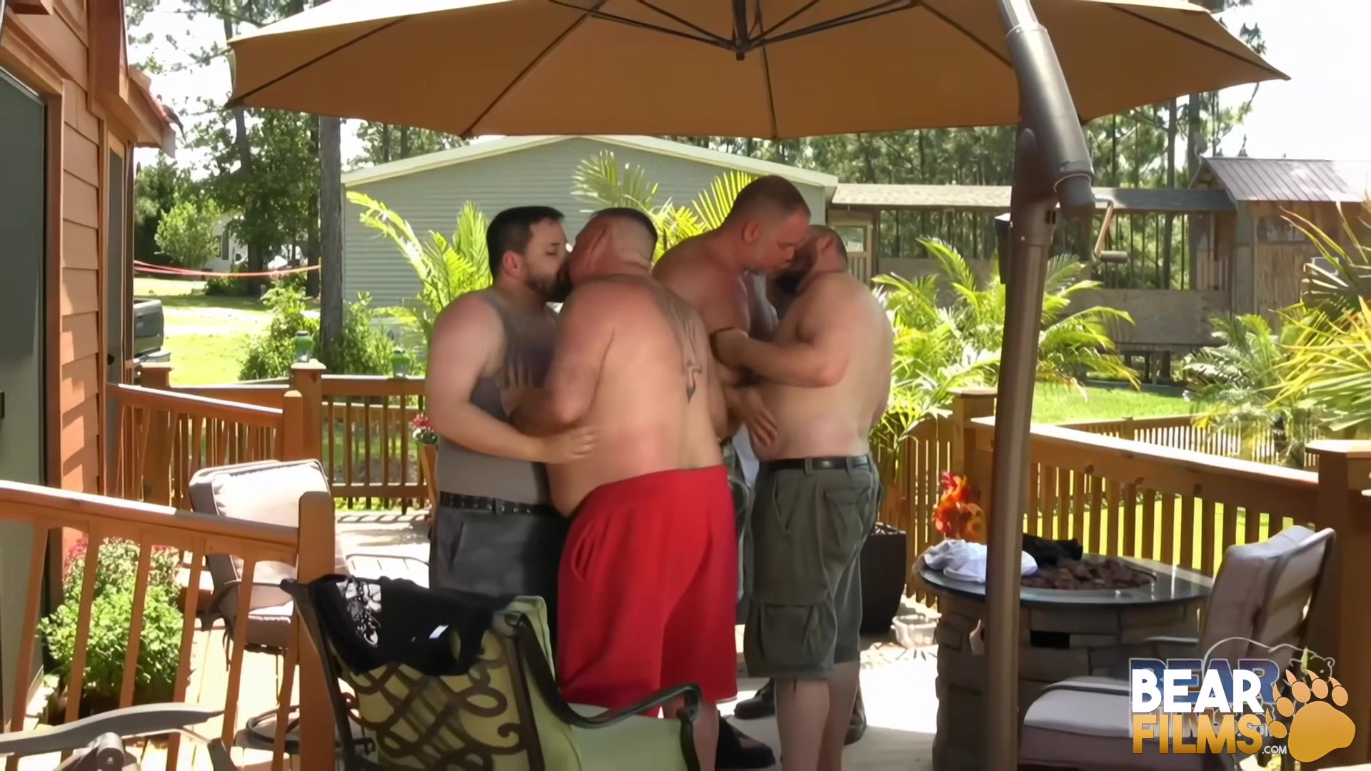 Roys Hideaway - Six Bear Orgy