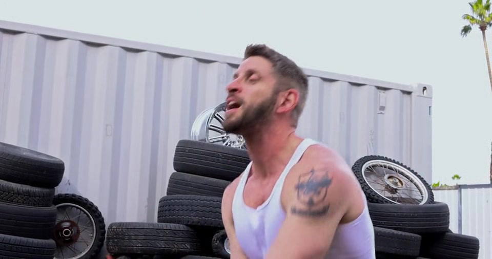 Hole In One - Beaux Morgan and Johnny Ford - Trailer Trash Boys