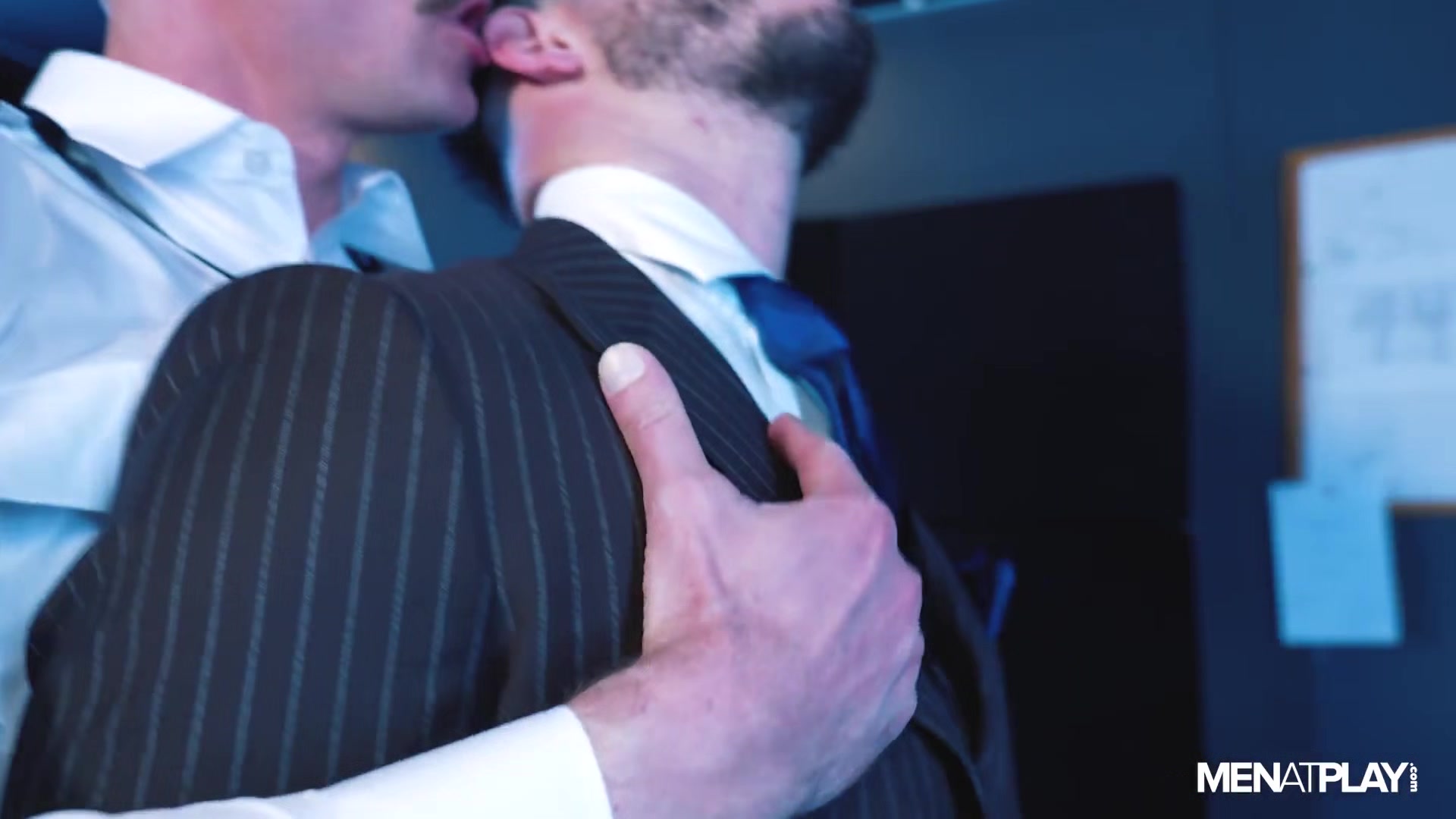 Ready to Fly: Lead Flight Attendant - MENatPLAY