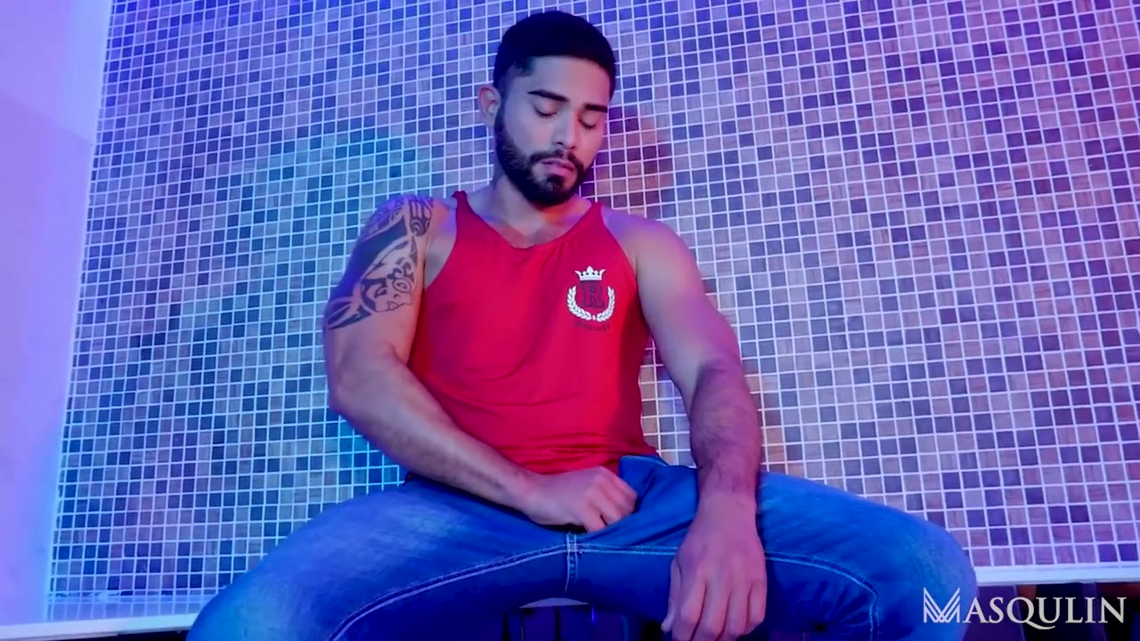 Hot AF: Guido Plaza - Bro Network
