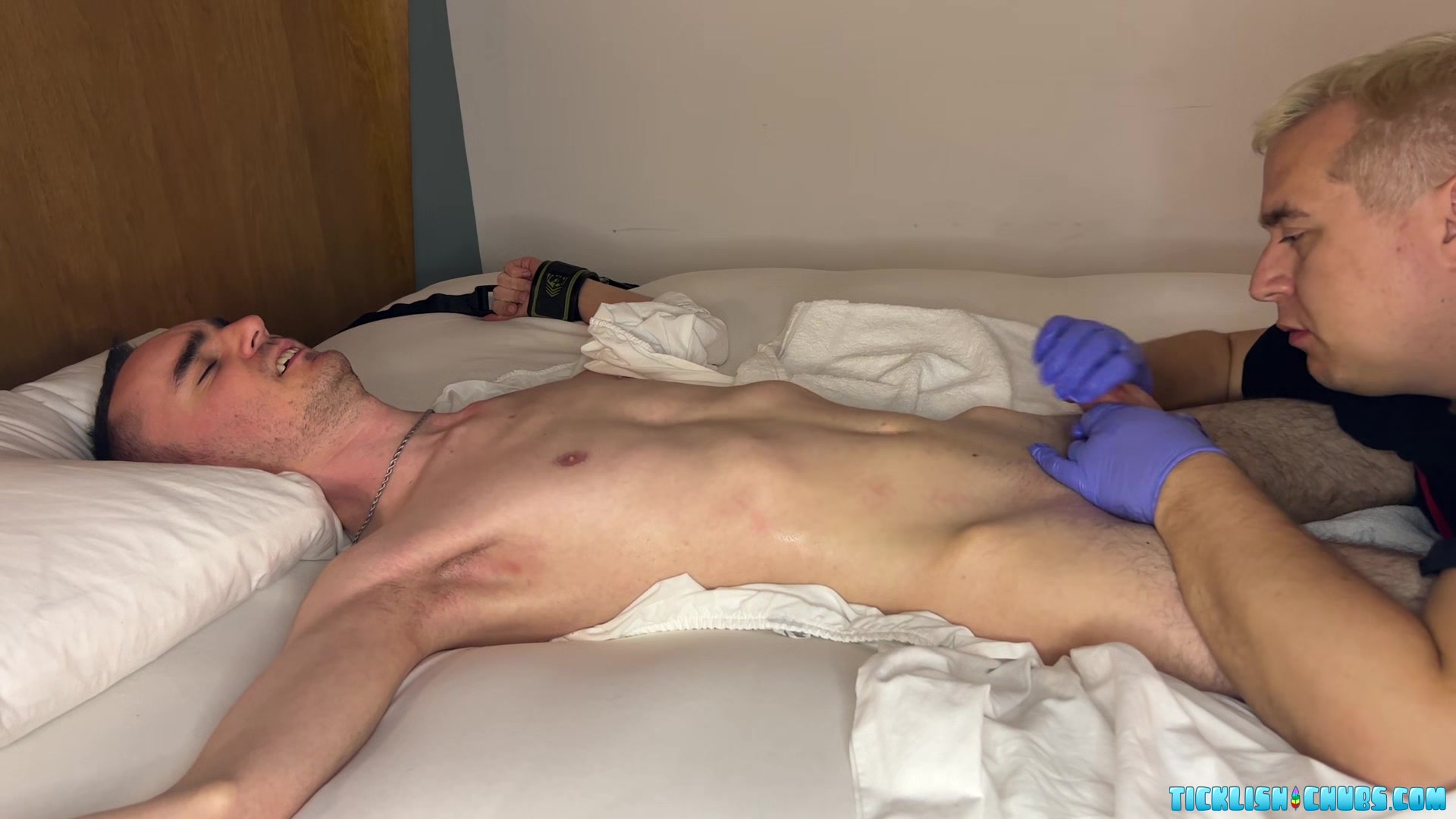 TKLFest 2023: Spiritmonkey's Ticklish Edging - Spiritmonkey & Matt
