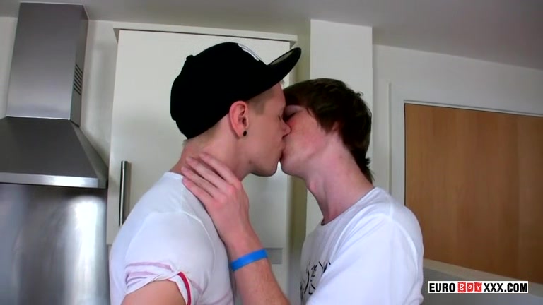A Three Course Meal Of Cock! - Riley Smith & Kai Alexander