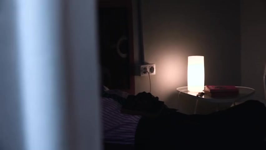 Painter Needs A Big Black Dick! - Break'n Motel(