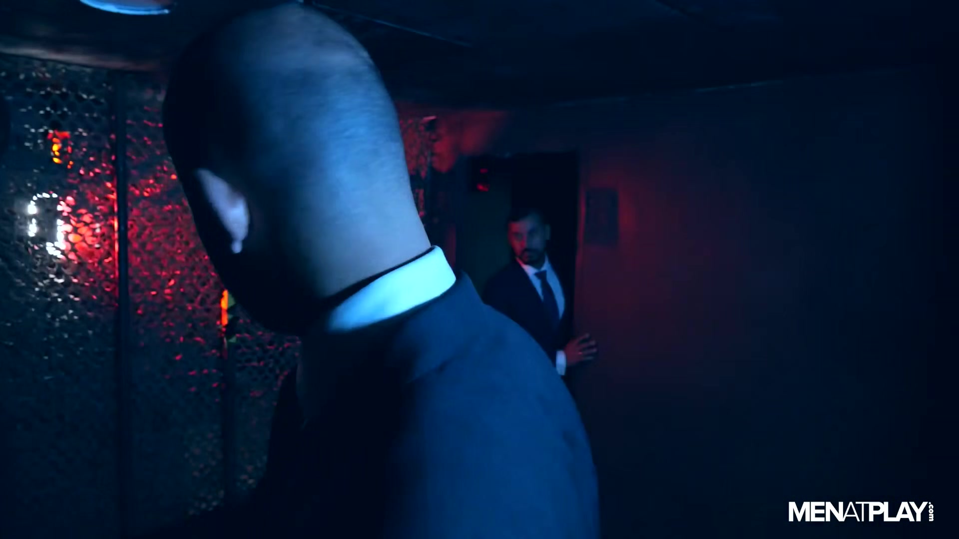 Cruising Glory Hole - MENatPLAY