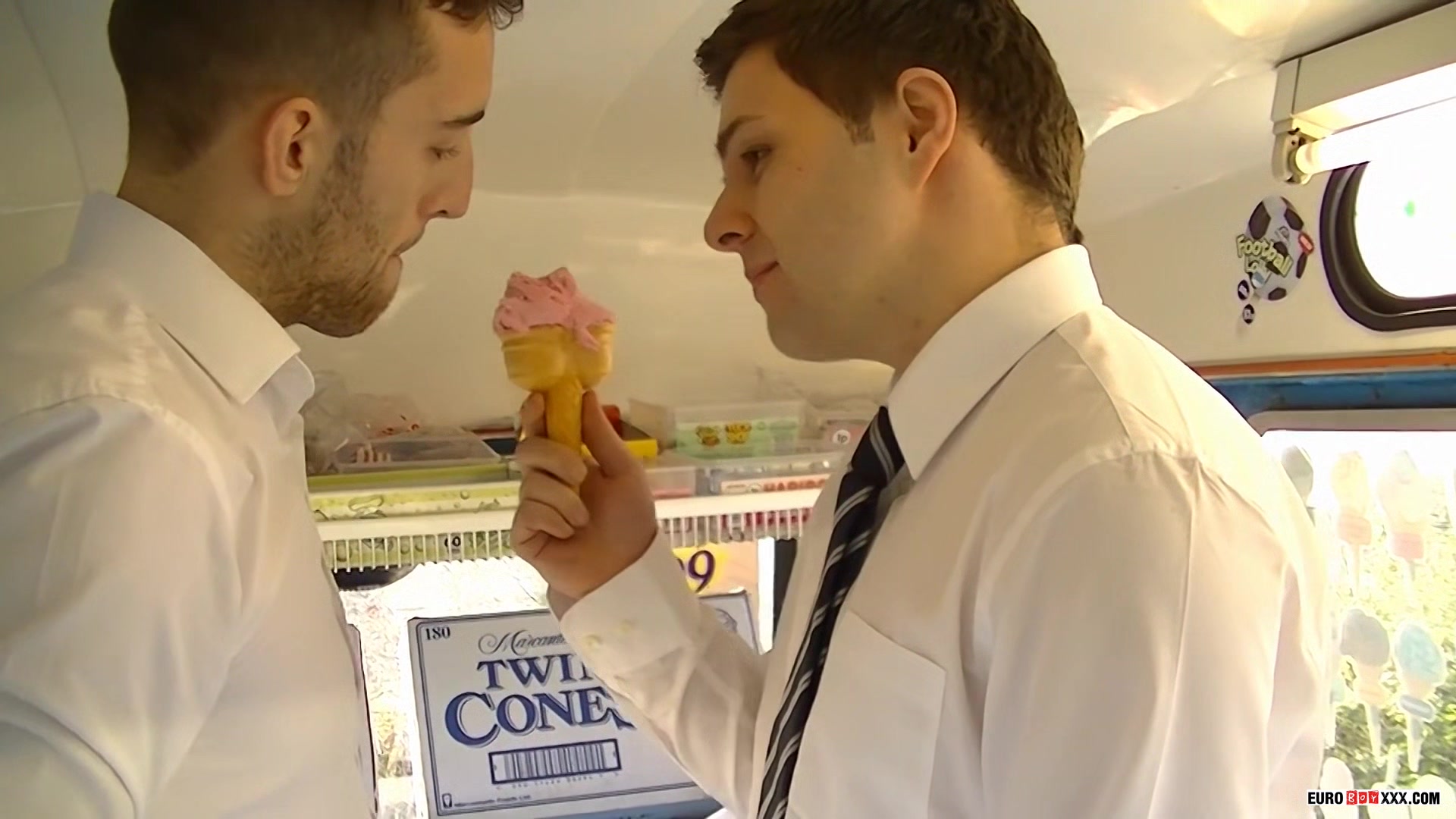 Ice Cream Vendors Sucking & Fucking - The Ice Cream Venders A Bender - Scene 4