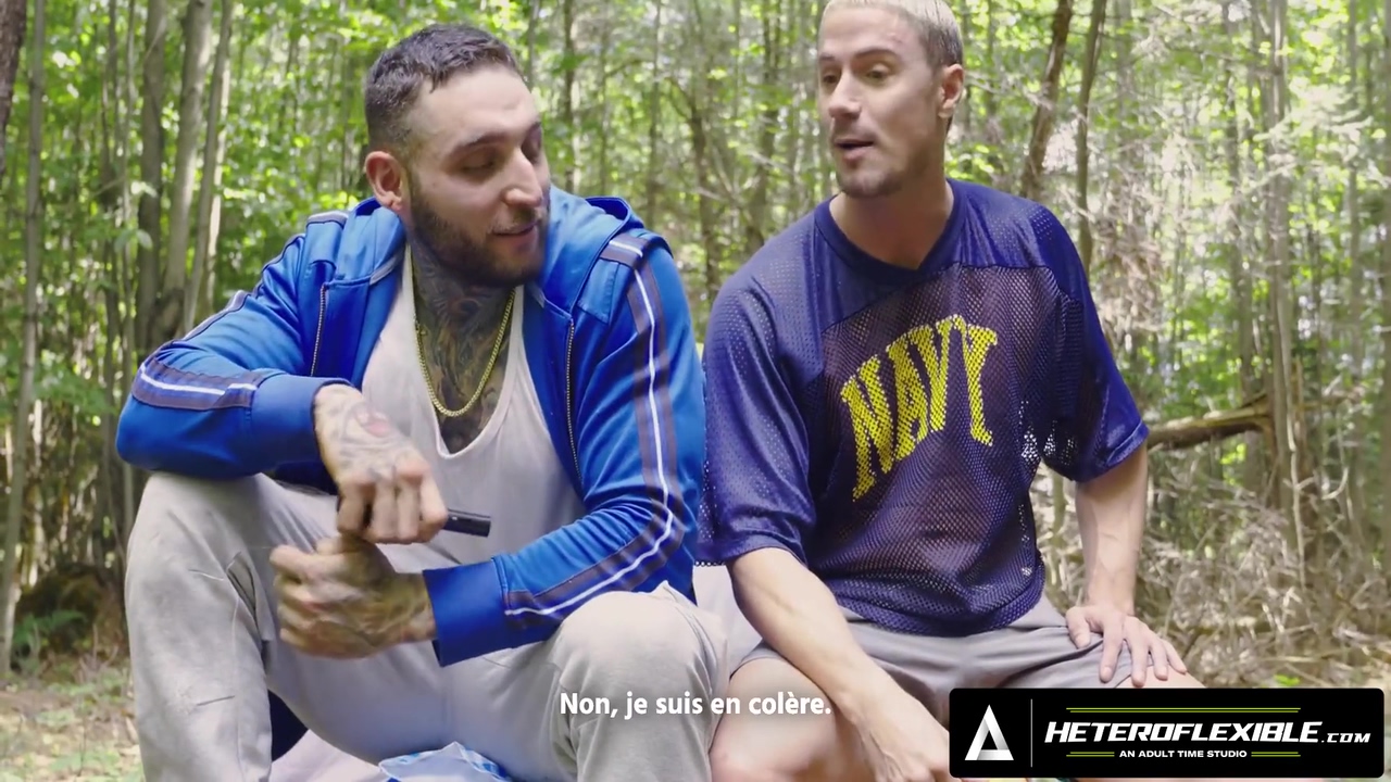 Curious Str8 Hunks Skyy Knox & Tony Dangelo Fuck In The Woods - French Subtitles