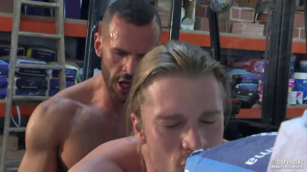 Straight Swap - MENatPLAY