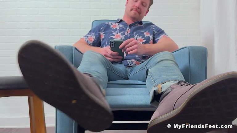Russ' Big Size 11 Feet & Socks - Russ