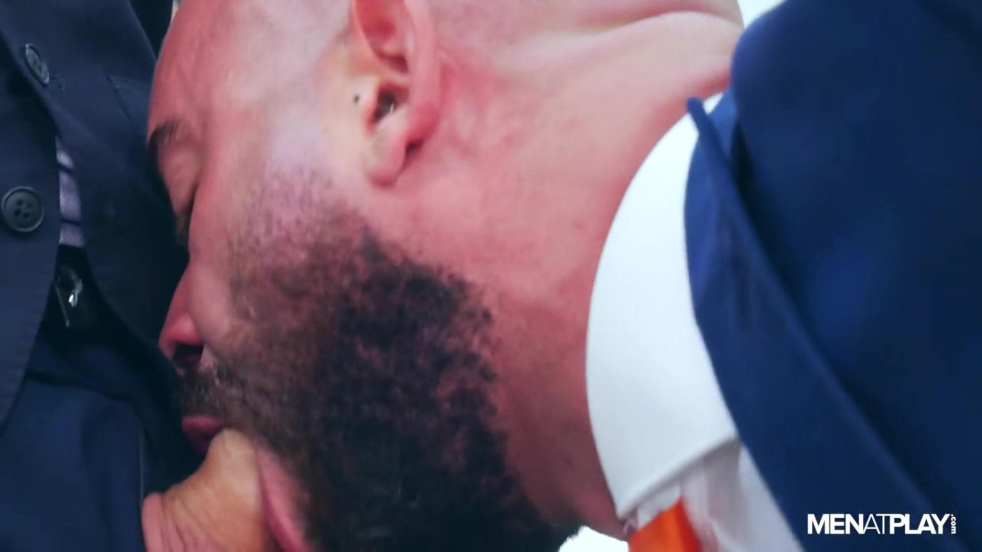 Barbershop Play 3 - MENatPLAY