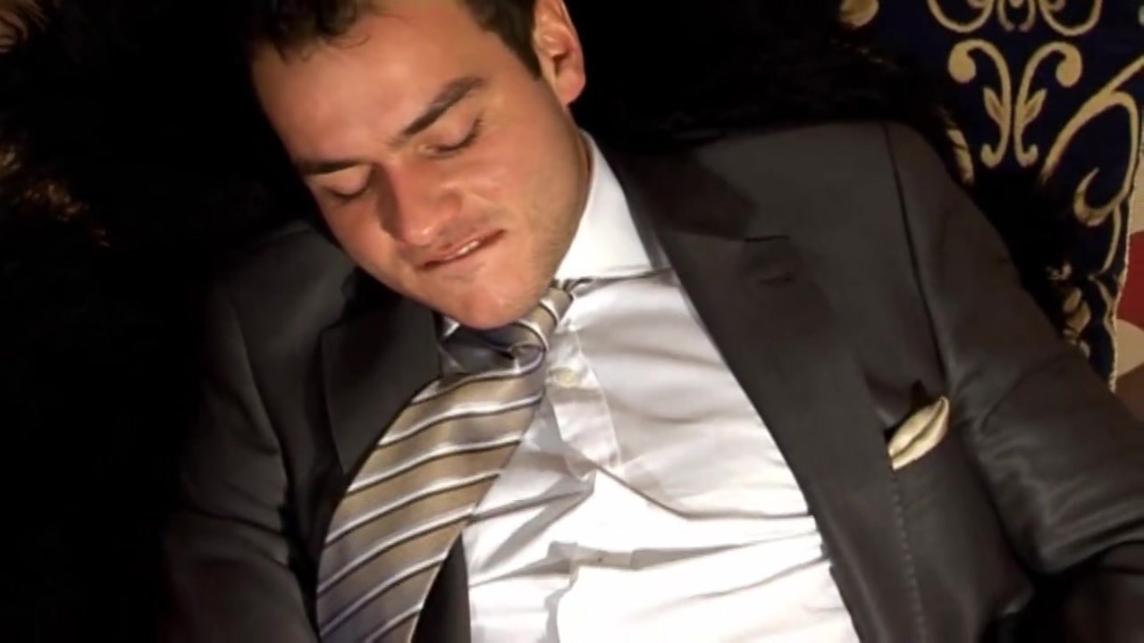 Steve Hunt's Solo - MENatPLAY