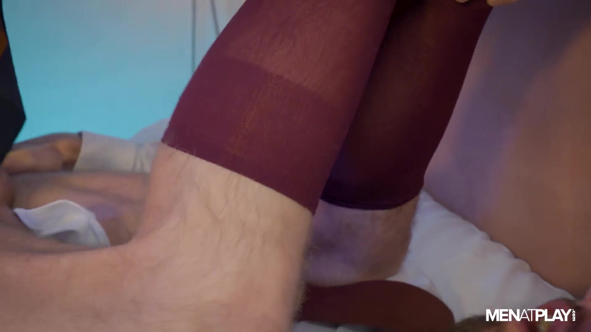 Hotel-X: The Porter - MENatPLAY