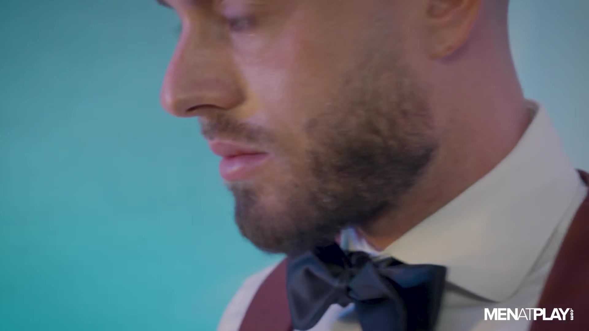 Hotel-X: The Porter - MENatPLAY